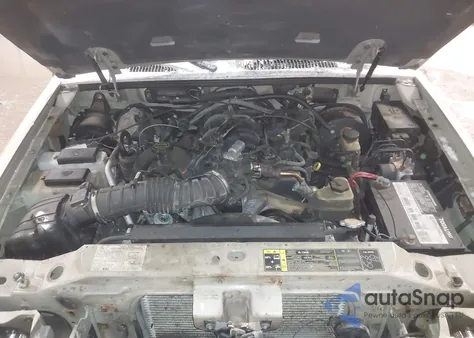 2005 Ford Explorer Sport Trac Adrenalin/Xls/Xlt from USA, damaged, VIN 1FMZU77K25UA78867